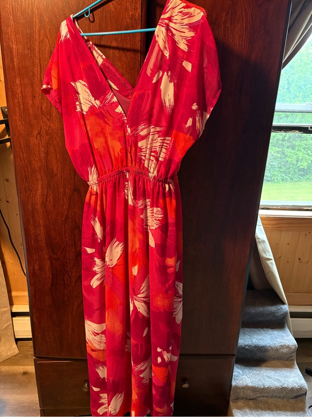 Missimo Floral V-Neck Maxi Dress in Fuchsia and Coral